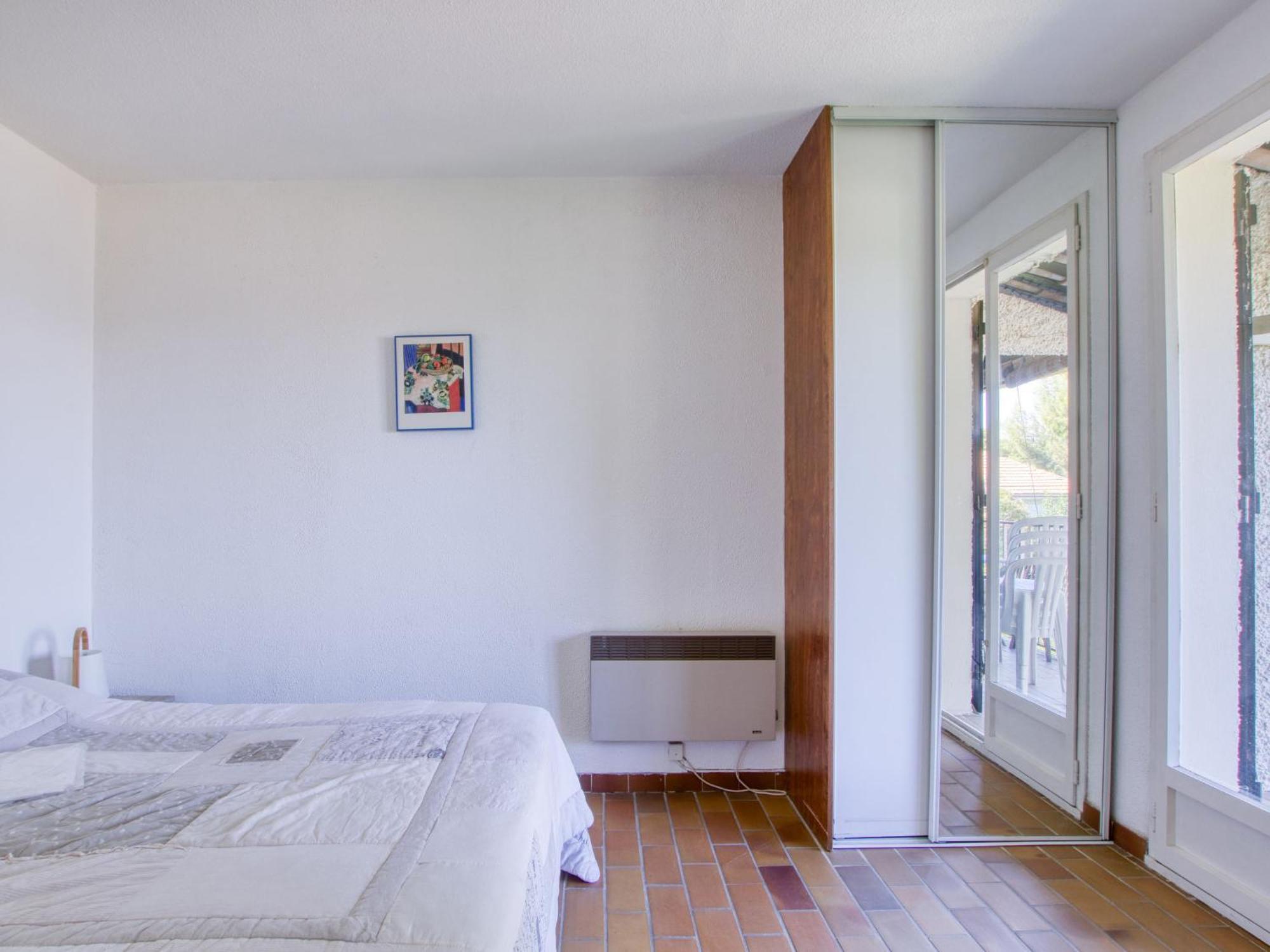 Apartment Les Aigues Marines-12 By Interhome 라 마드라그 외부 사진
