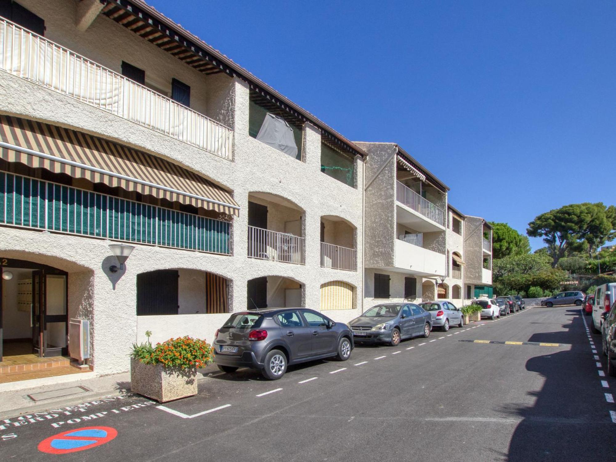 Apartment Les Aigues Marines-12 By Interhome 라 마드라그 외부 사진